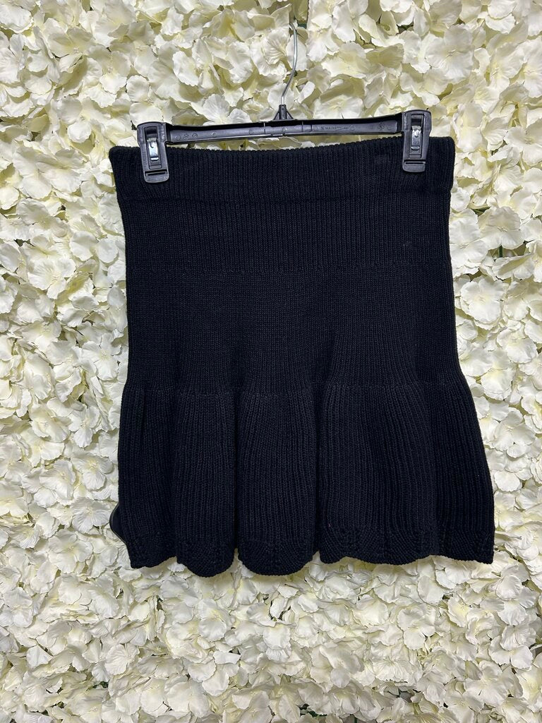Leifnotes Black Knitted Skirt