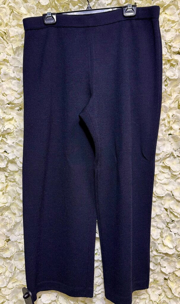 St. John Collection Women's Pants
