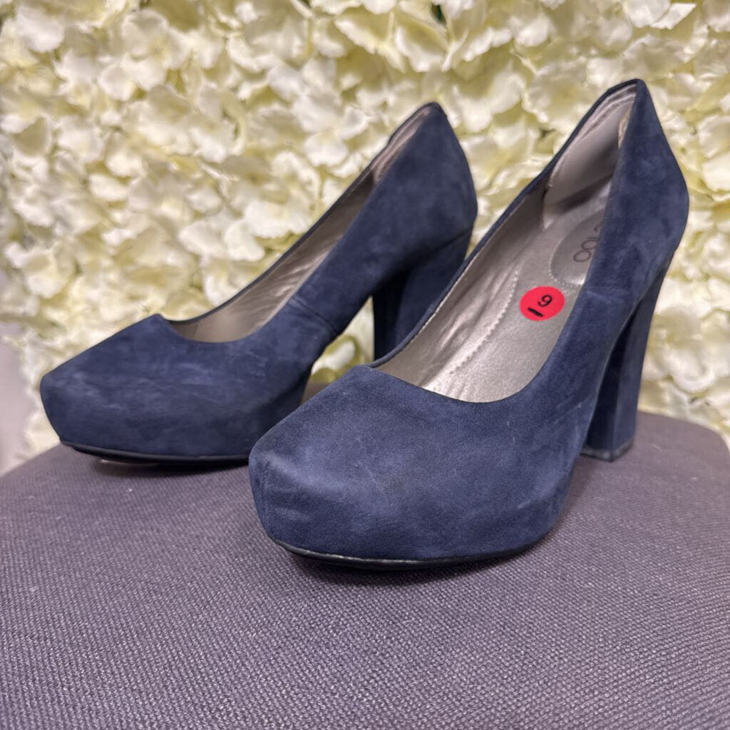 navy suede pumps