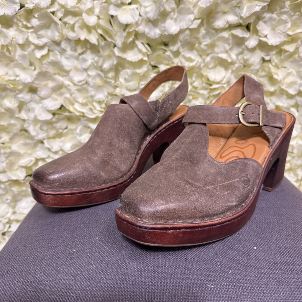 grey suede sandal clog