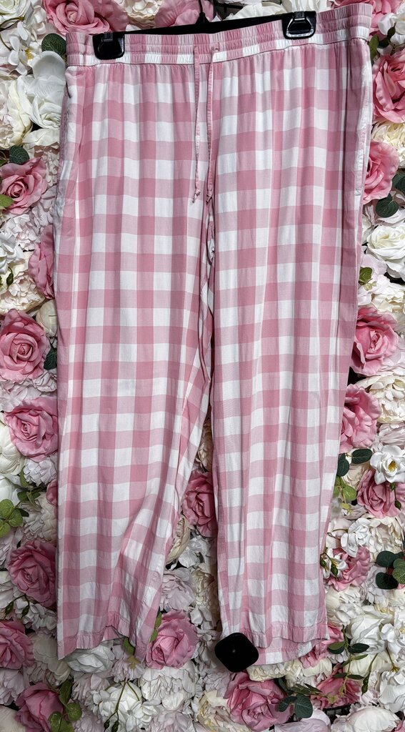 pink white plaid pant