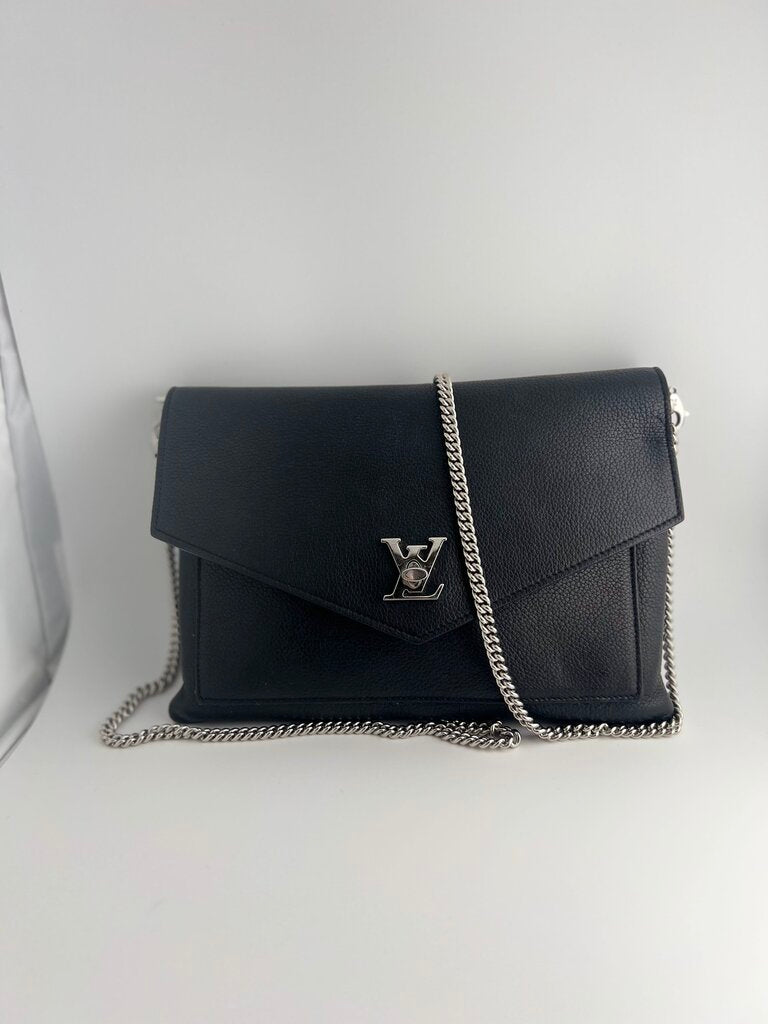 calfskin my lock chain bag