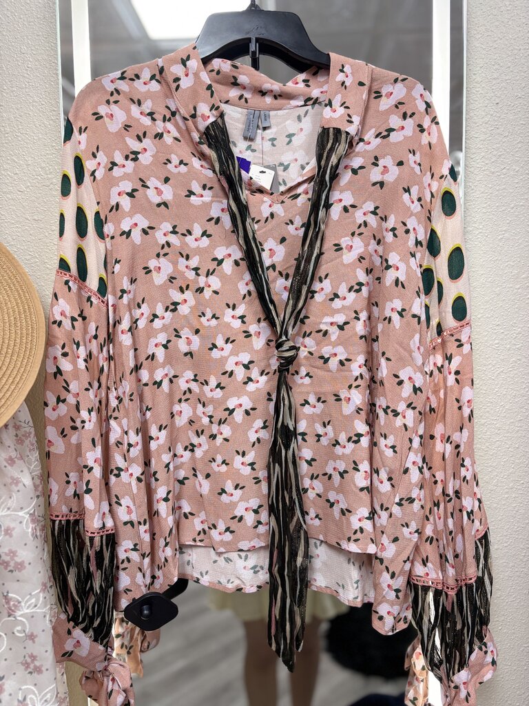 pink long sleeve green floral neck tie