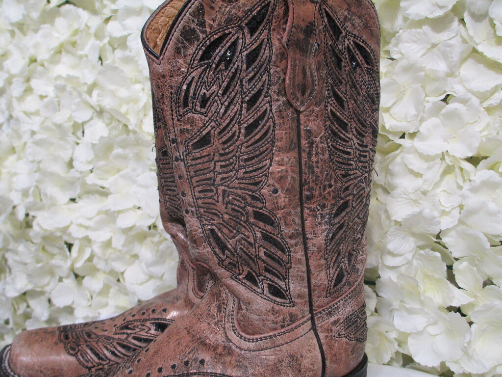 6.5 black/brown cowgirl boots
