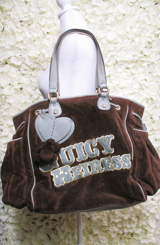 vintage juicy couture tote w/ brown velour mint lining heart charm