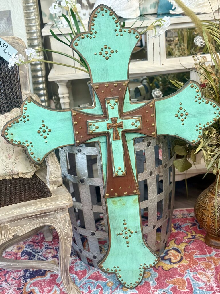 Cross