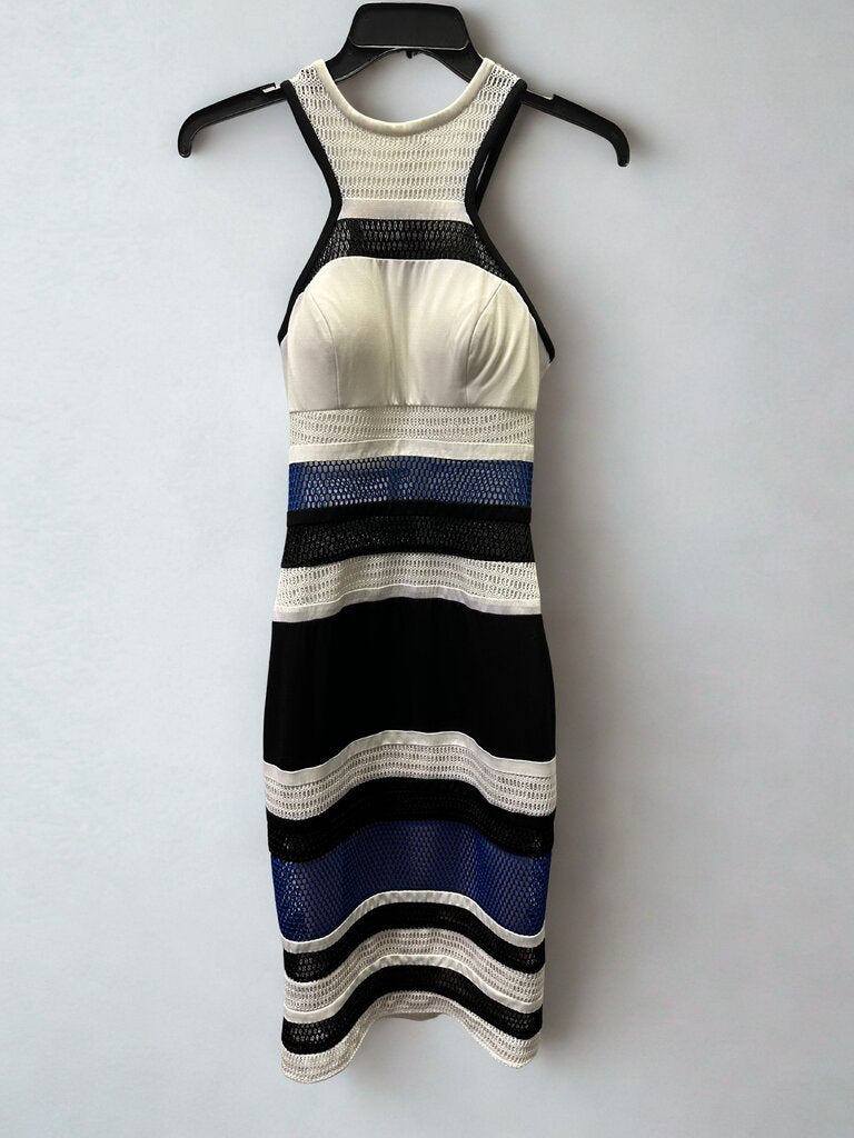 Maslavi by Jovani Modern Lace Sleeveless Dress Size 2