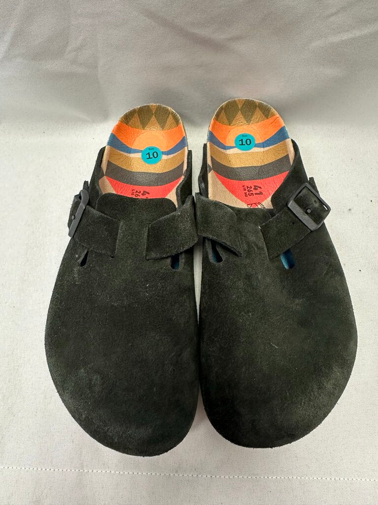 10 Black Boston Birkenstocks