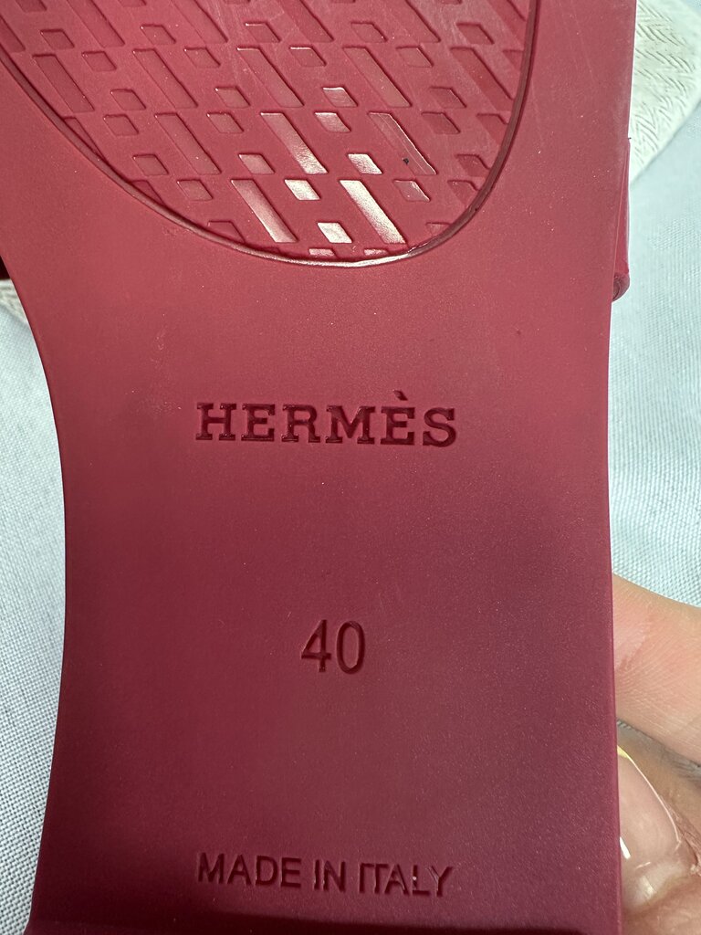 Hermes Aloha Chaine d'Ancle Rose Flat Rubber Sandals