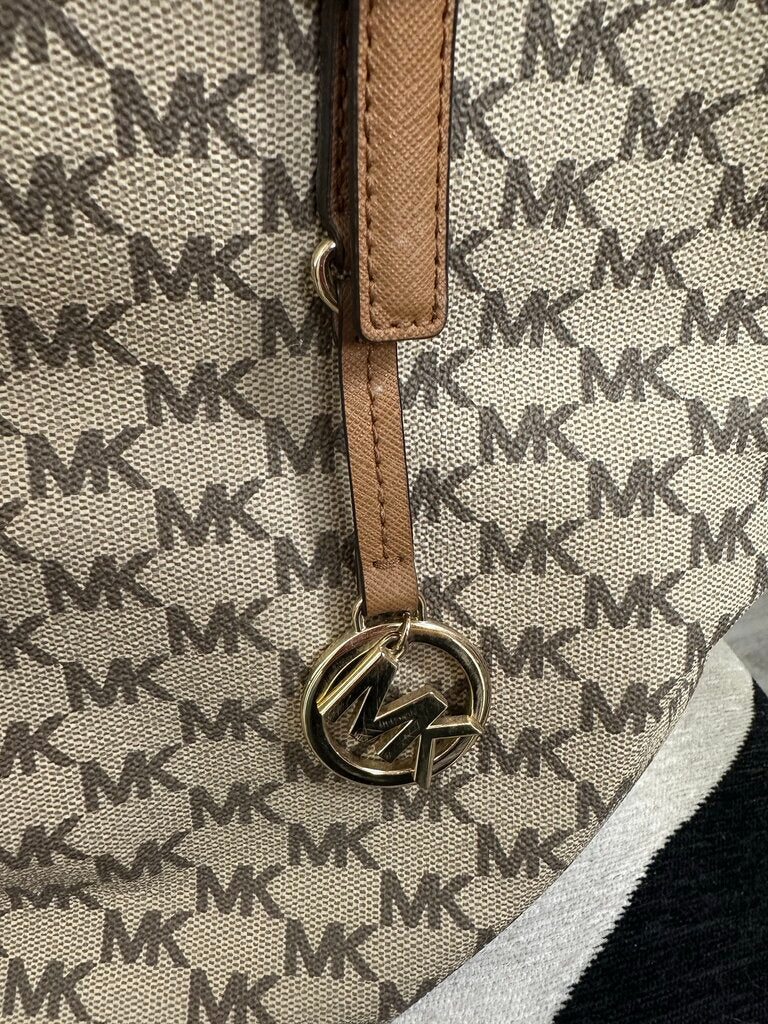 Michael Kors Brown Jet Set Large Tote