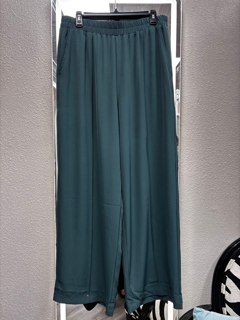 XL green trouser pants