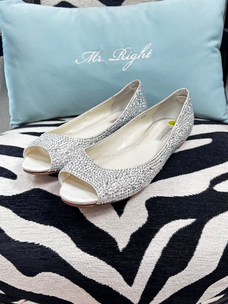 9 white rhinestone open toe flats
