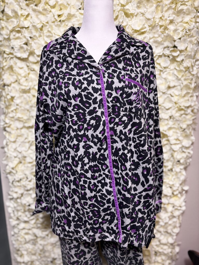 grey purple velour leopard lounge top