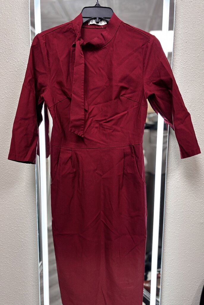 red long sleeve dress