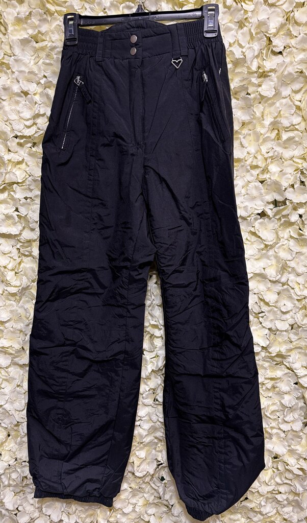 black ski pants