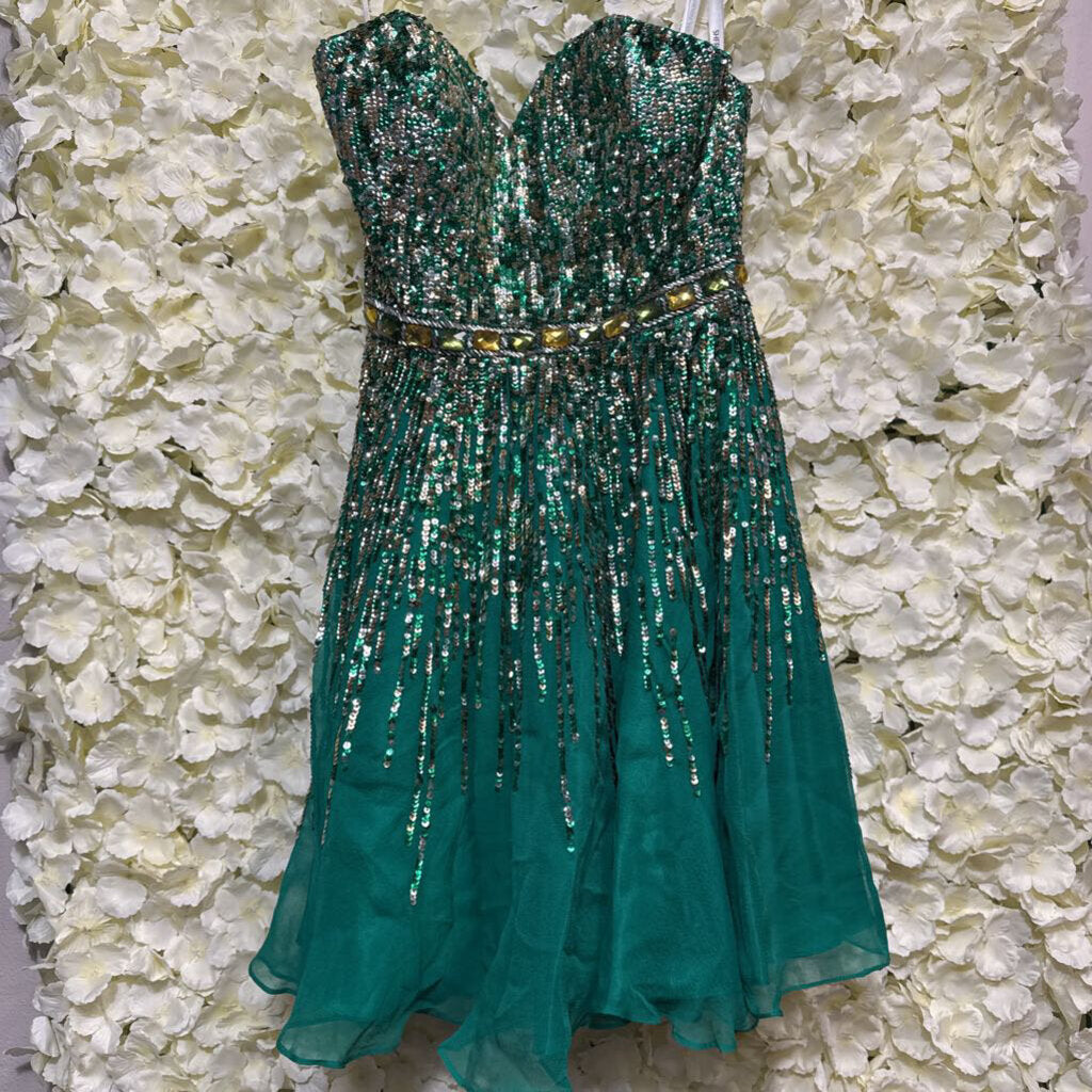 Green Sherri Hill short dress