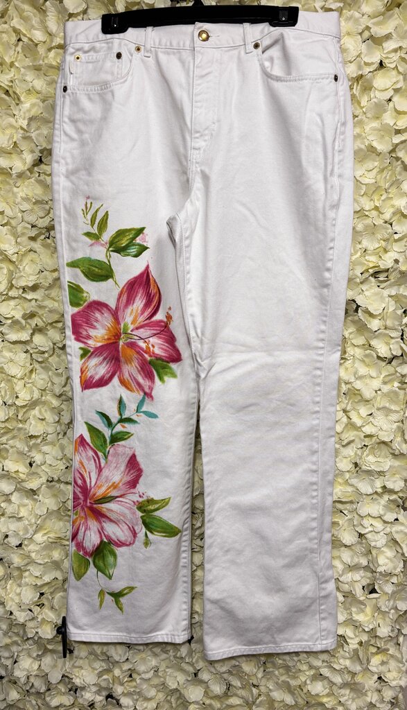 white skinny jean flower detail