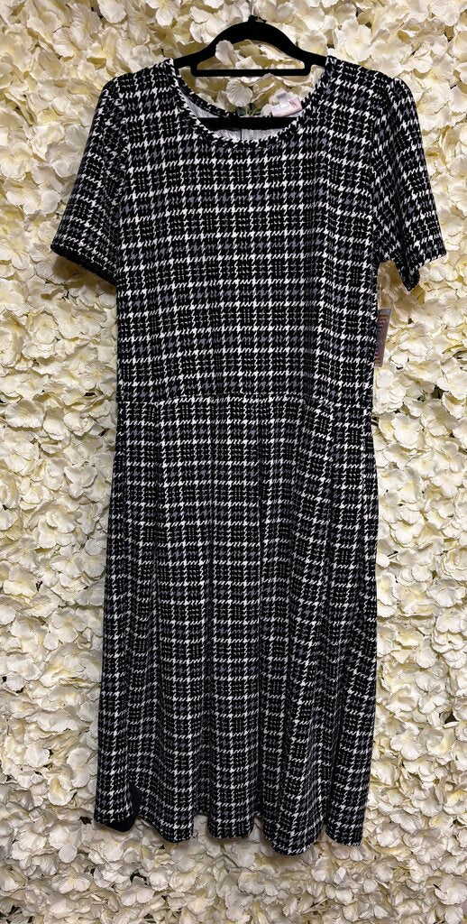 hounds tooth grey black white short sleeve dress