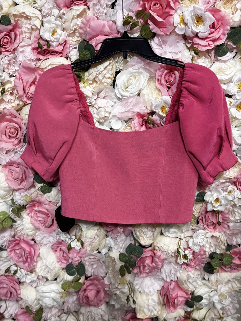 bubblegum pink crop puff sleeve top