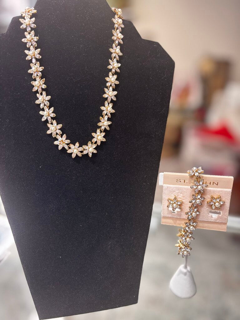 gold floral necklace bracelet earring set