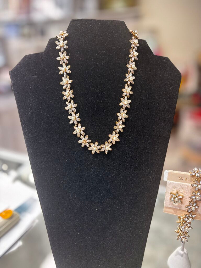 gold floral necklace bracelet earring set
