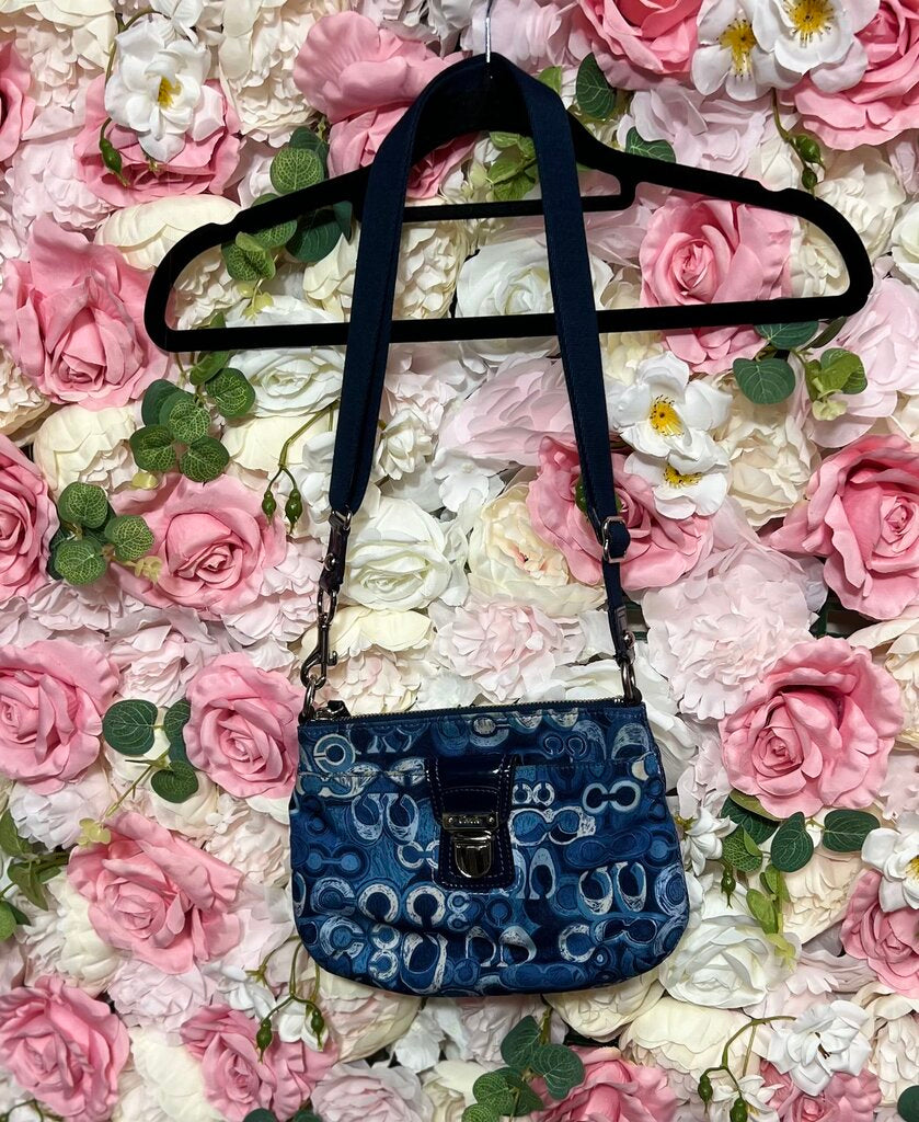 vtg blue crossbody bag