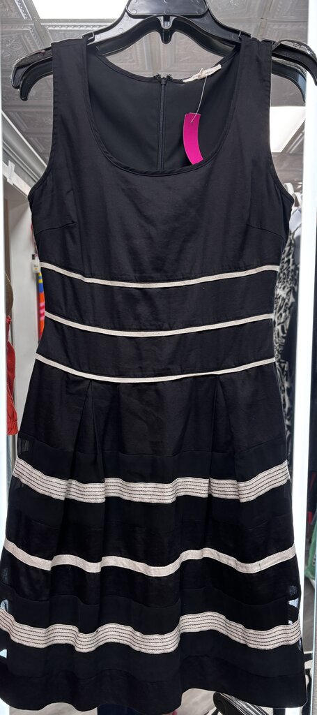 black sleeveless midi dress white stripe