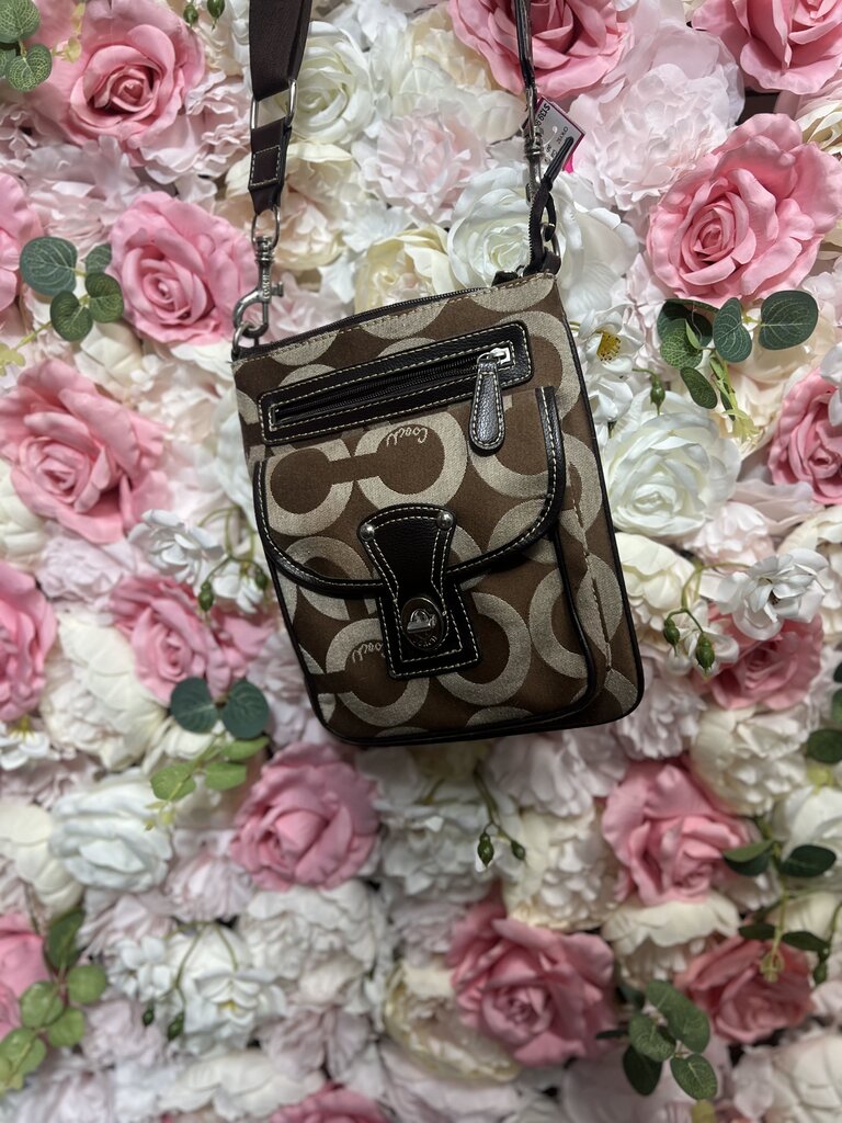 brown crossbody purse