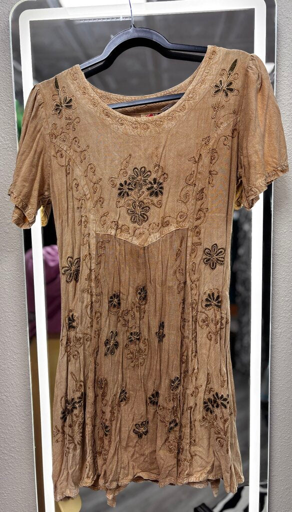 brown embroidered short sleeve dress